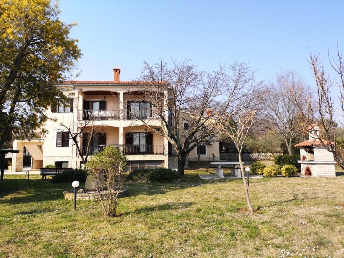 Apartment Poesia Poreč Eksteriør bilde