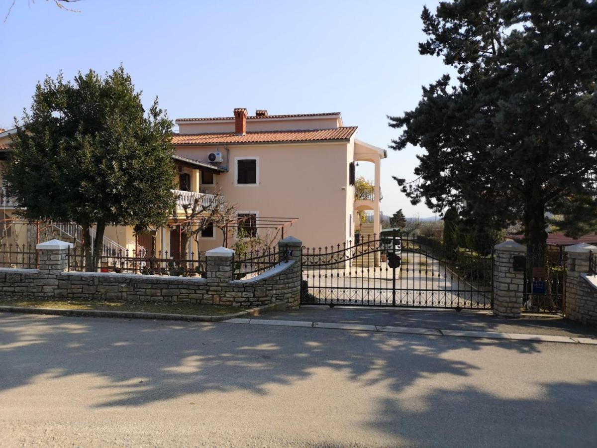 Apartment Poesia Poreč Eksteriør bilde